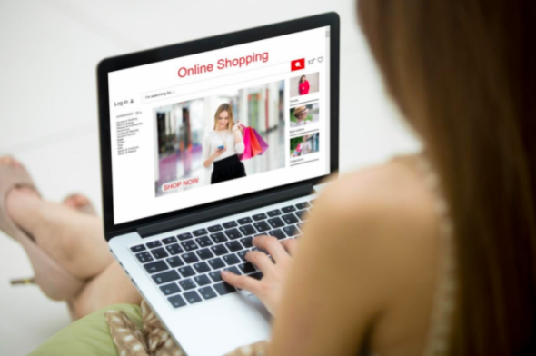 Benefits of Buying Women's Clothing Online